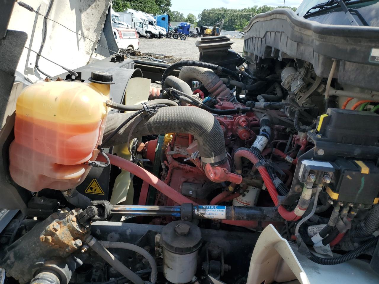 Lot #3234310079 2022 INTERNATIONAL MV607