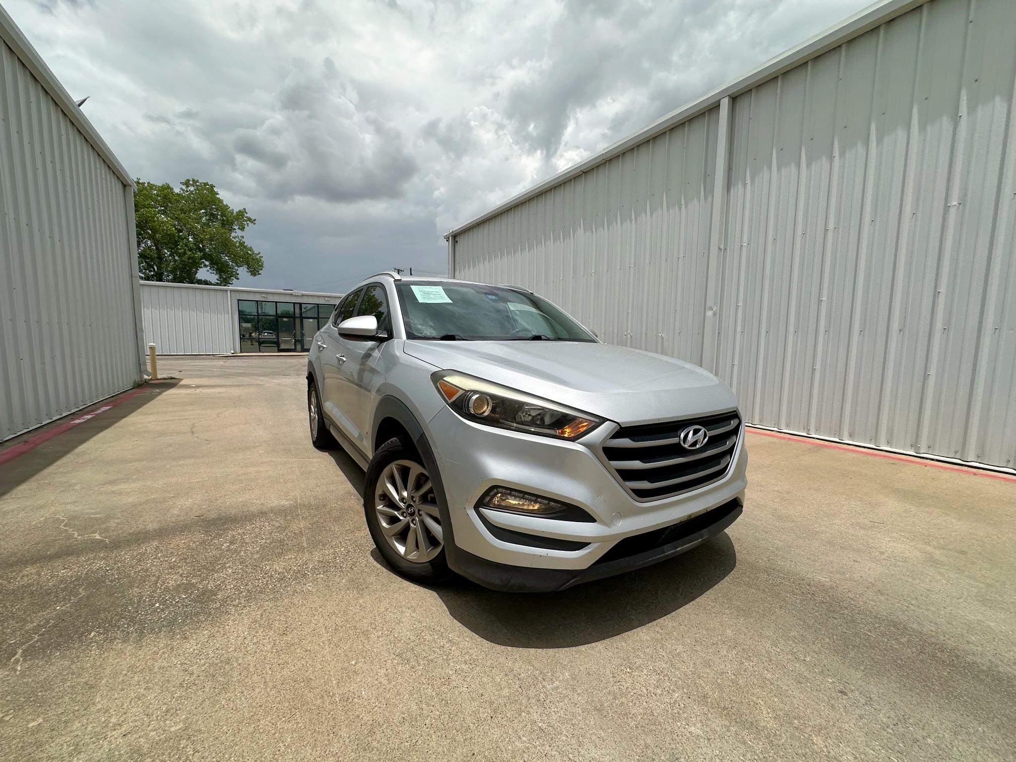 HYUNDAI TUCSON LIM