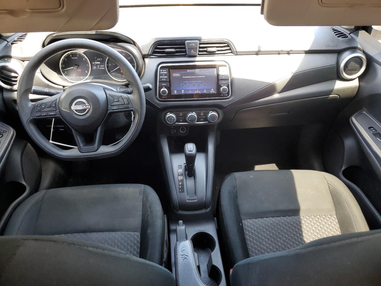 NISSAN VERSA S