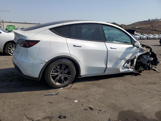 2024 TESLA MODEL Y 7SAYGDEE1RF126959