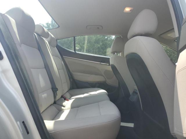 2018 HYUNDAI ELANTRA SE - 5NPD84LF4JH231974