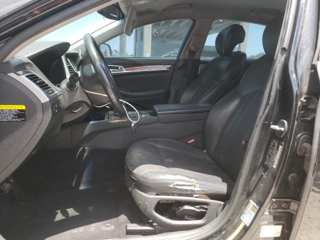 2016 HYUNDAI GENESIS 3. KMHGN4JE2GU107597