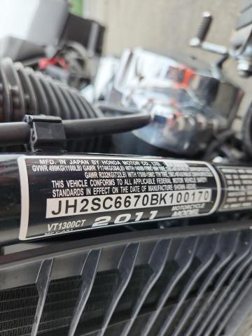 2011 HONDA VT1300 CT #3266818946