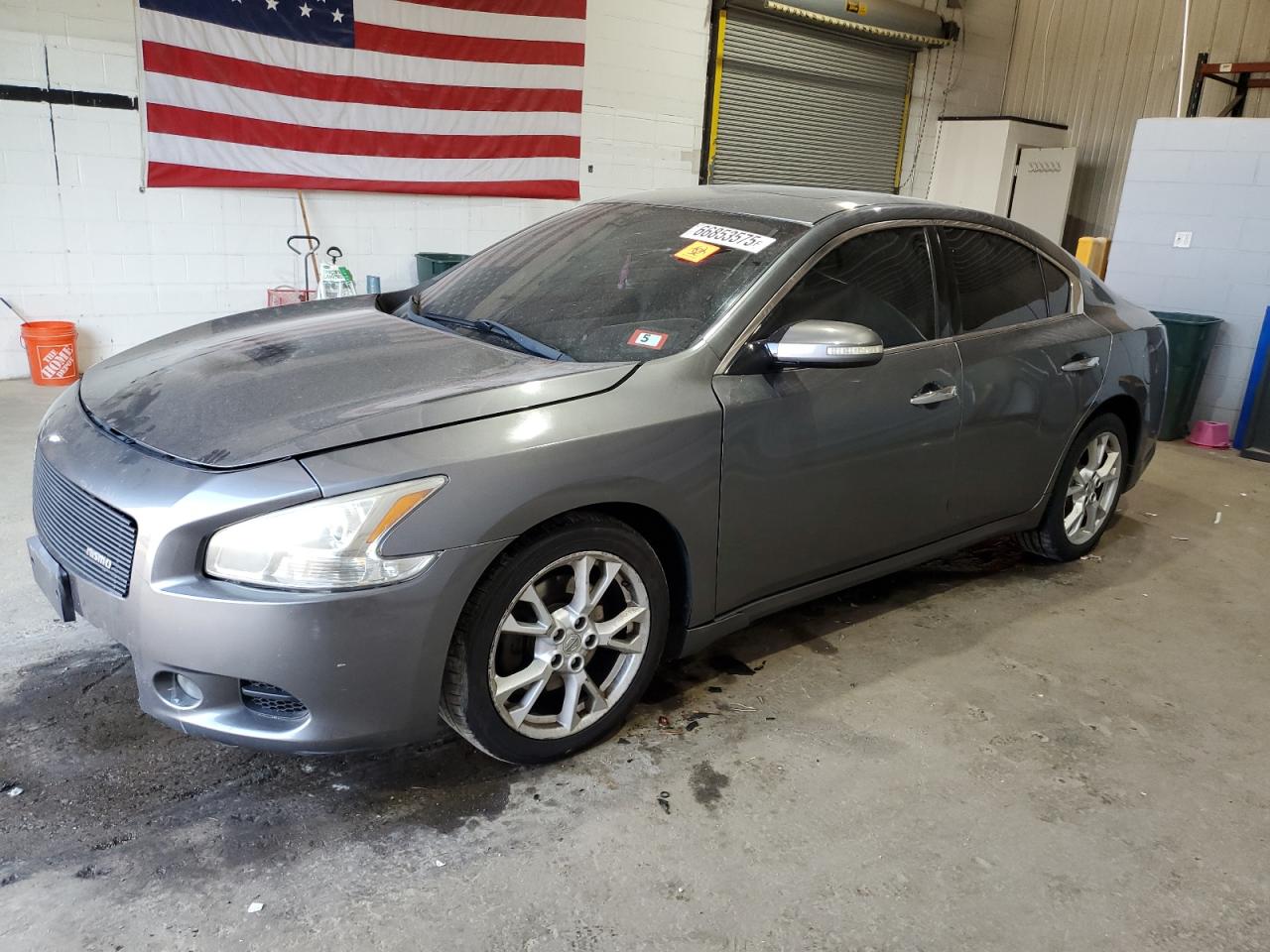 NISSAN MAXIMA S