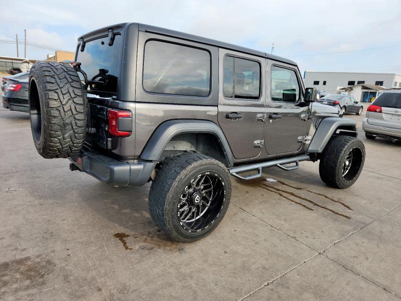 2018 JEEP WRANGLER U 1C4HJXDG3JW126741