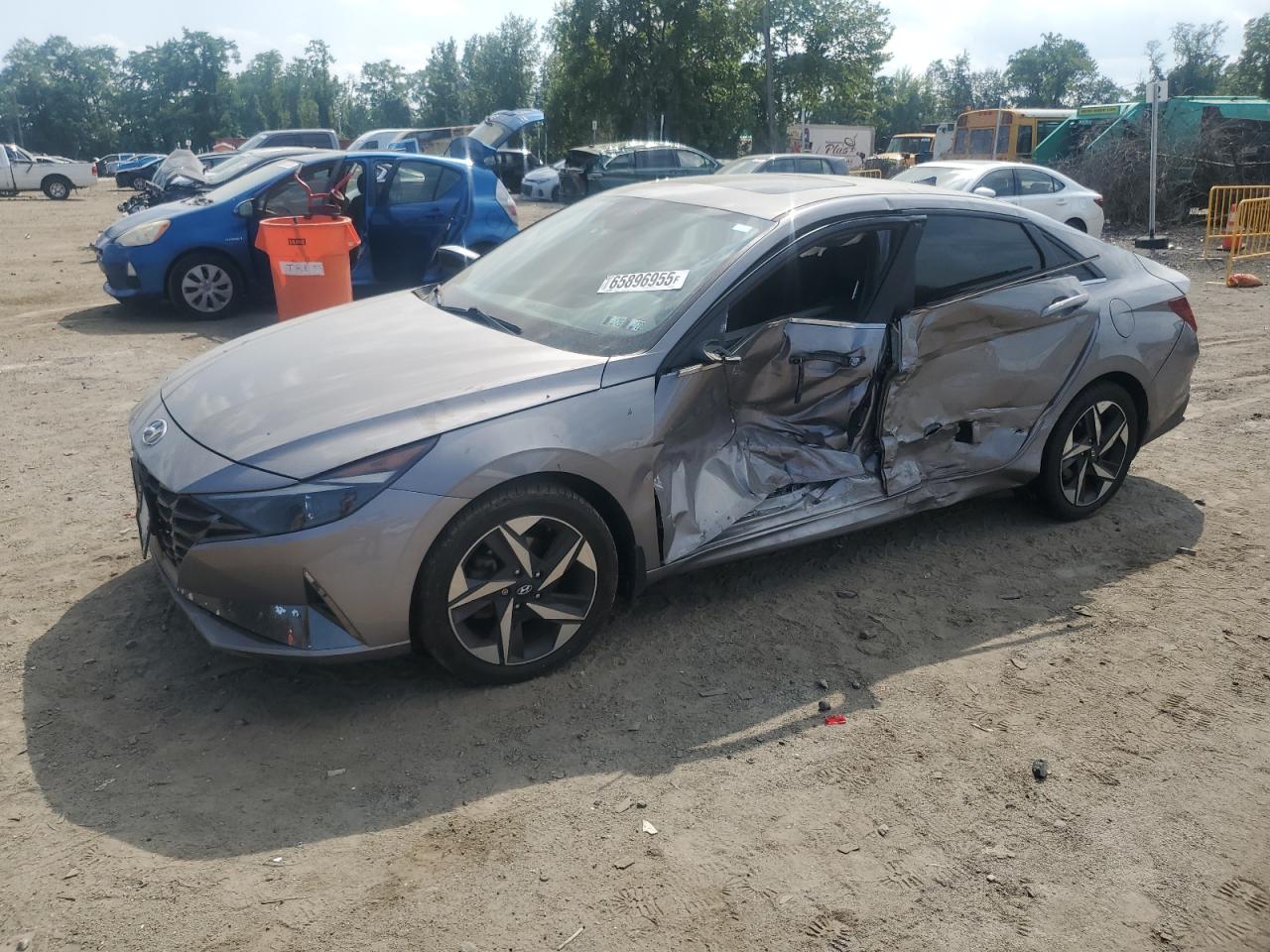 HYUNDAI ELANTRA SEL