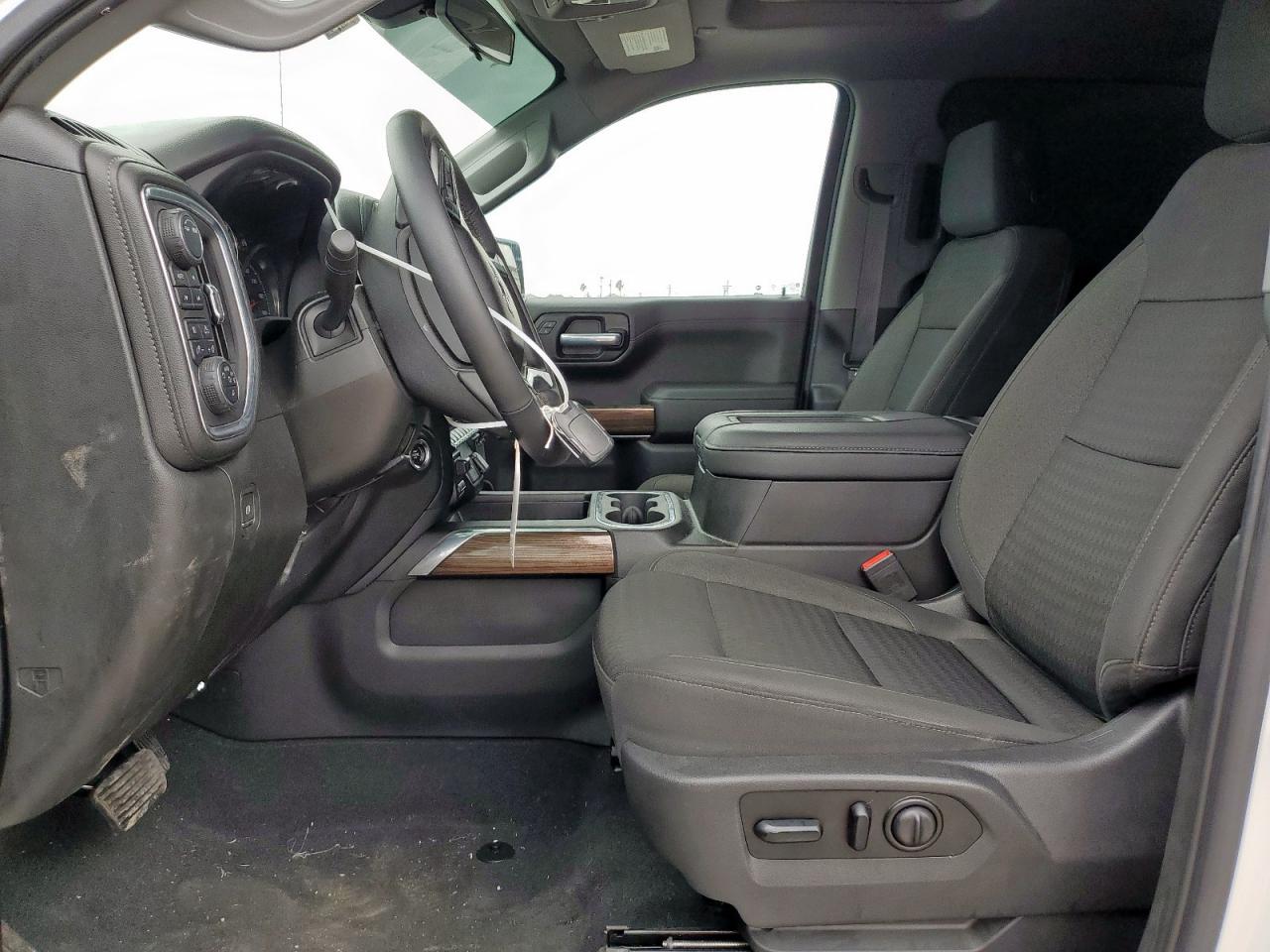 CHEVROLET SILVERADO K1500 LT TRAIL BOSS