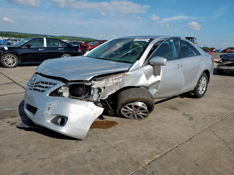 TOYOTA CAMRY BASE
