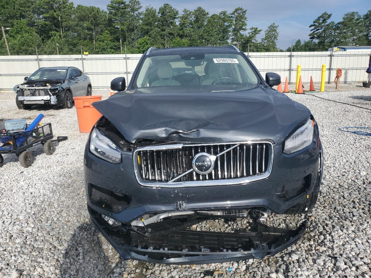 VOLVO XC90 T6 MOMENTUM