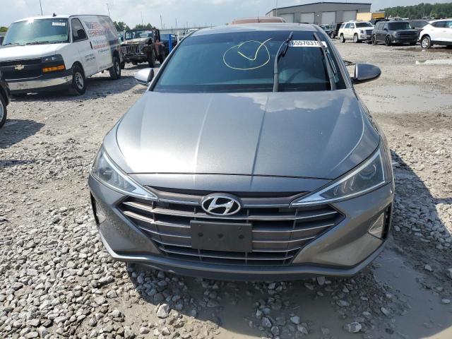 2019 HYUNDAI ELANTRA SE KMHD84LF0KU770062