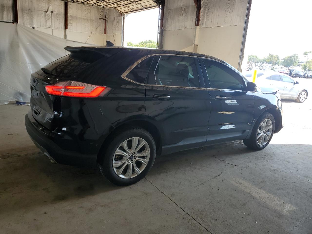 FORD EDGE TITANIUM