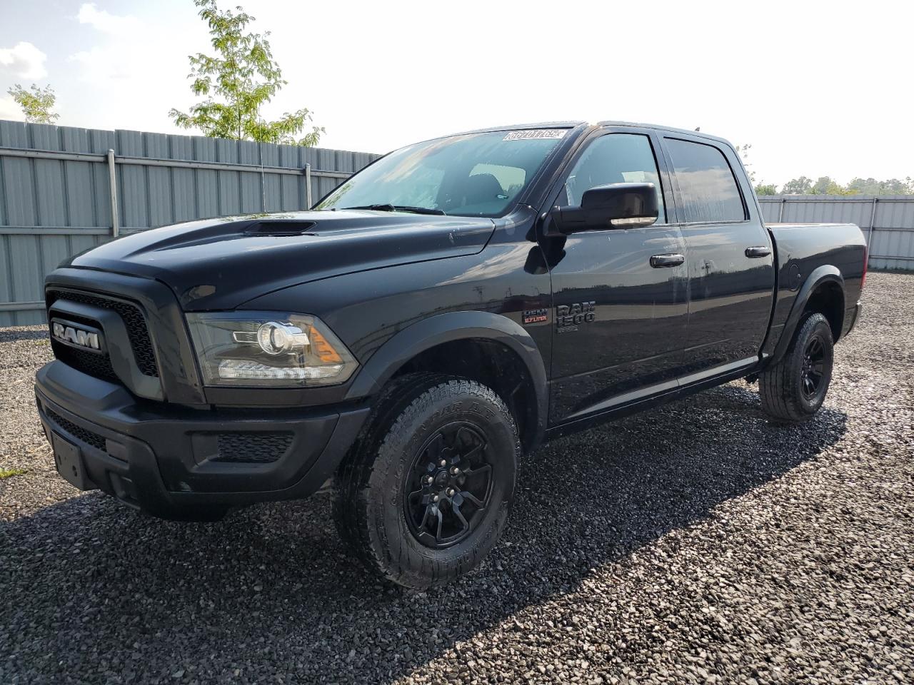 RAM 1500 SLT