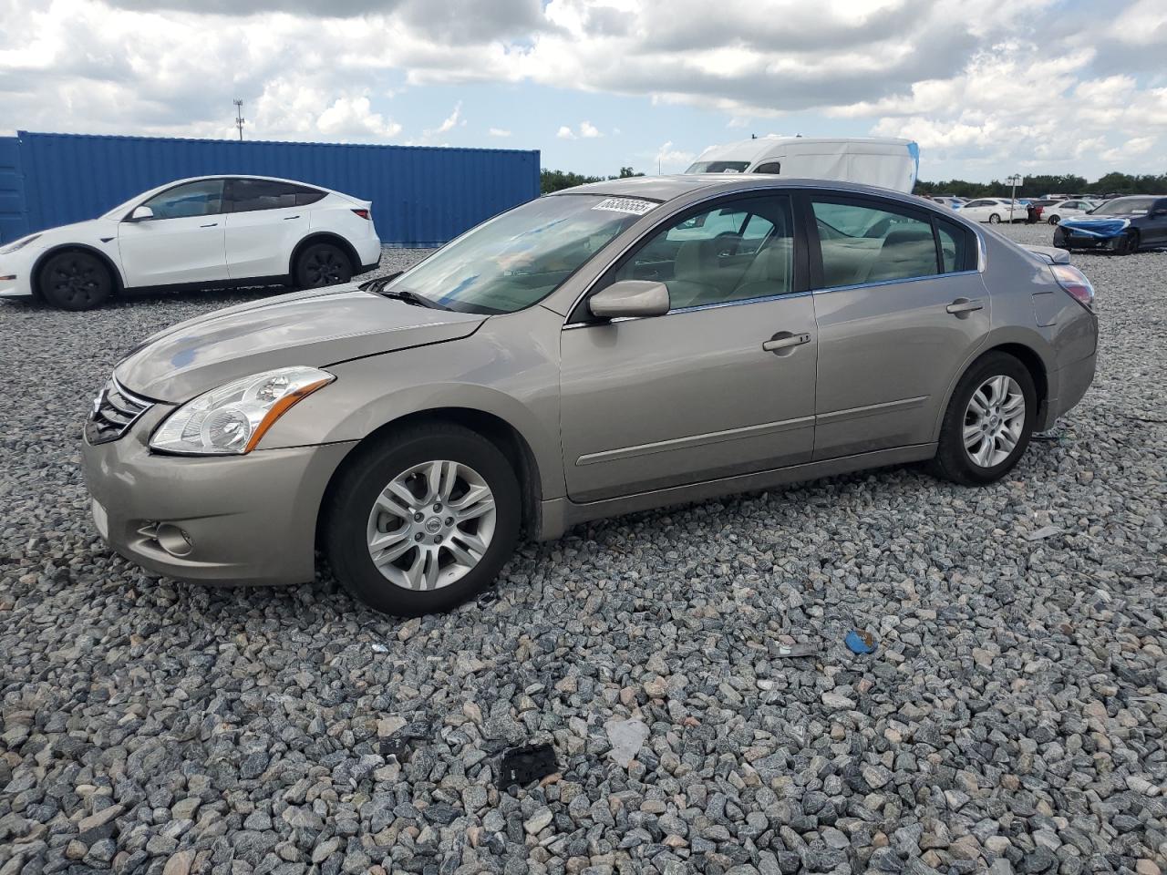 NISSAN ALTIMA BASE