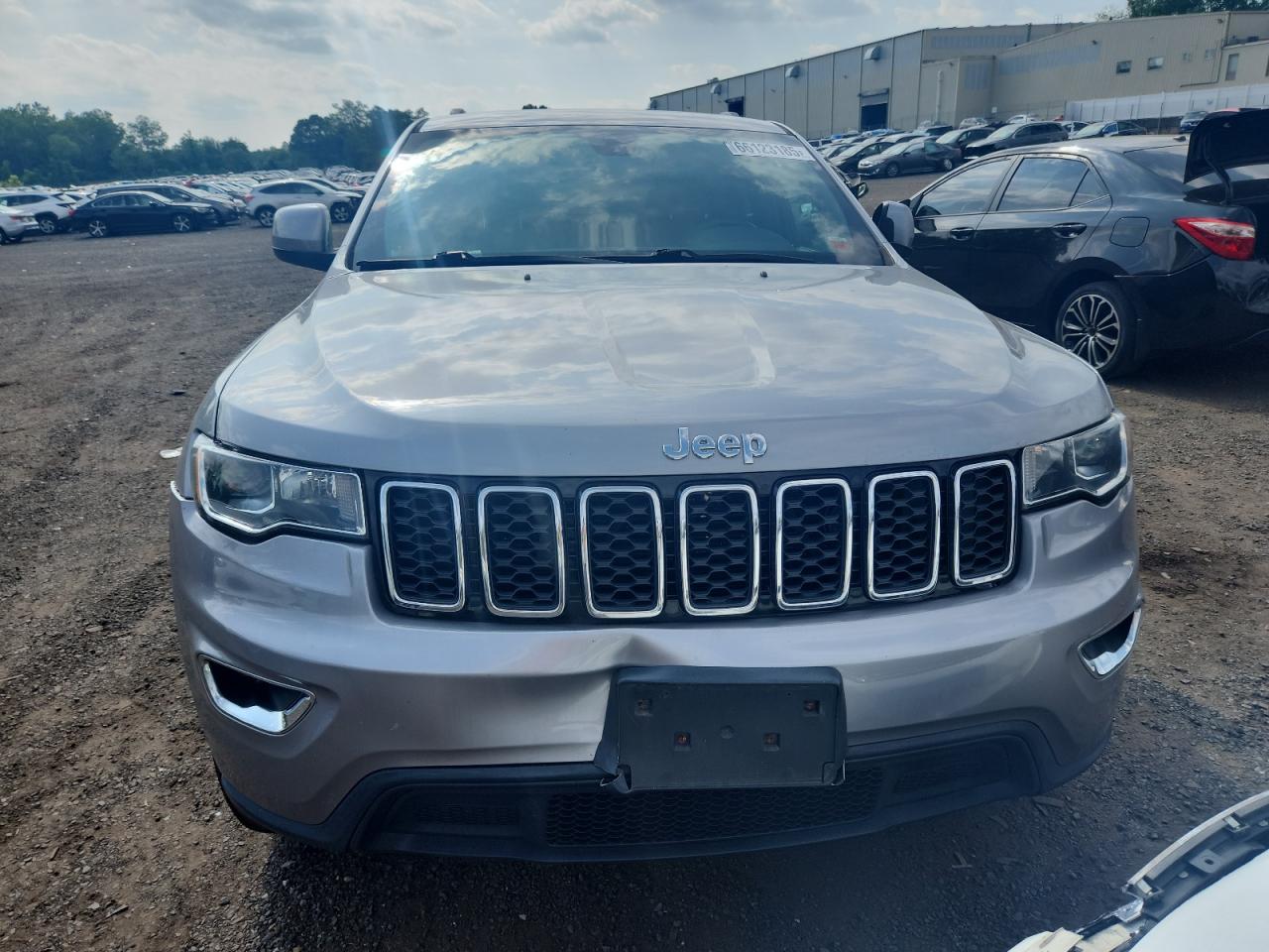 JEEP GRAND CHEROKEE LAREDO