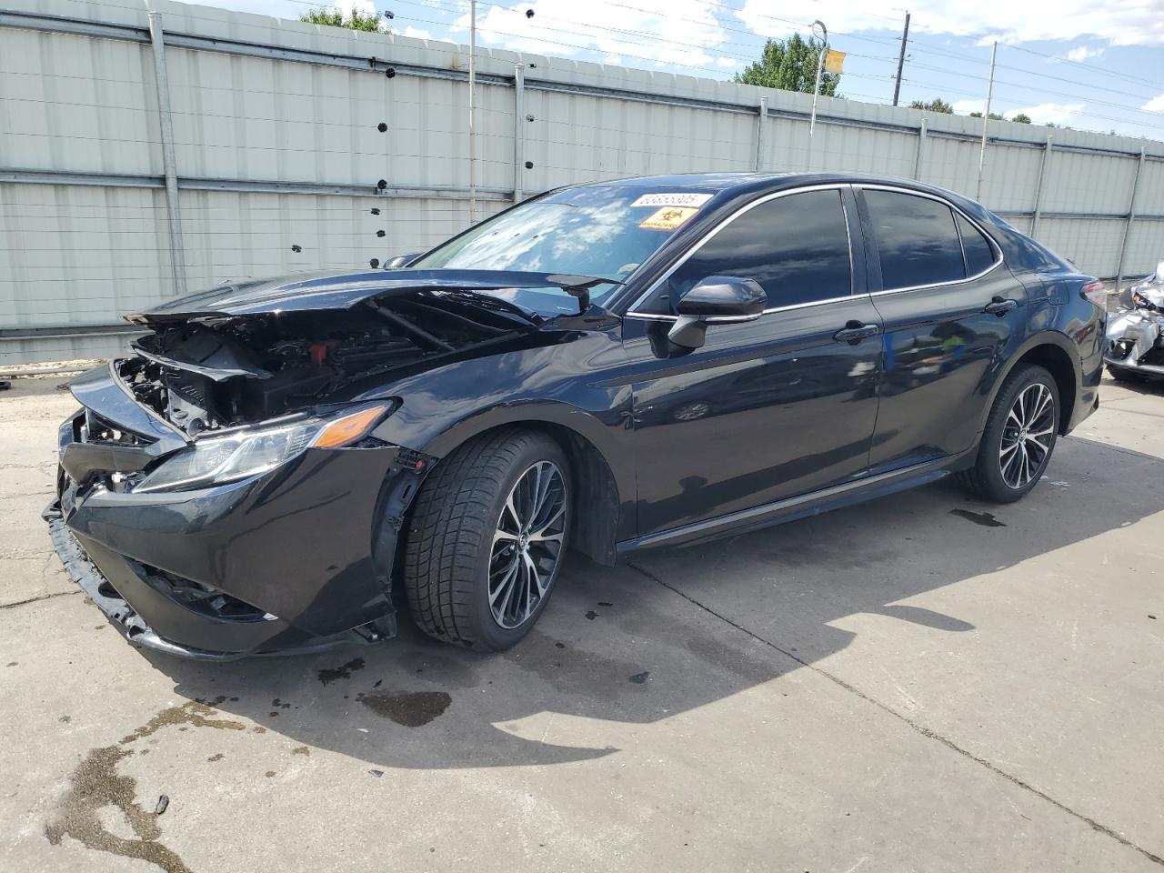 TOYOTA CAMRY L
