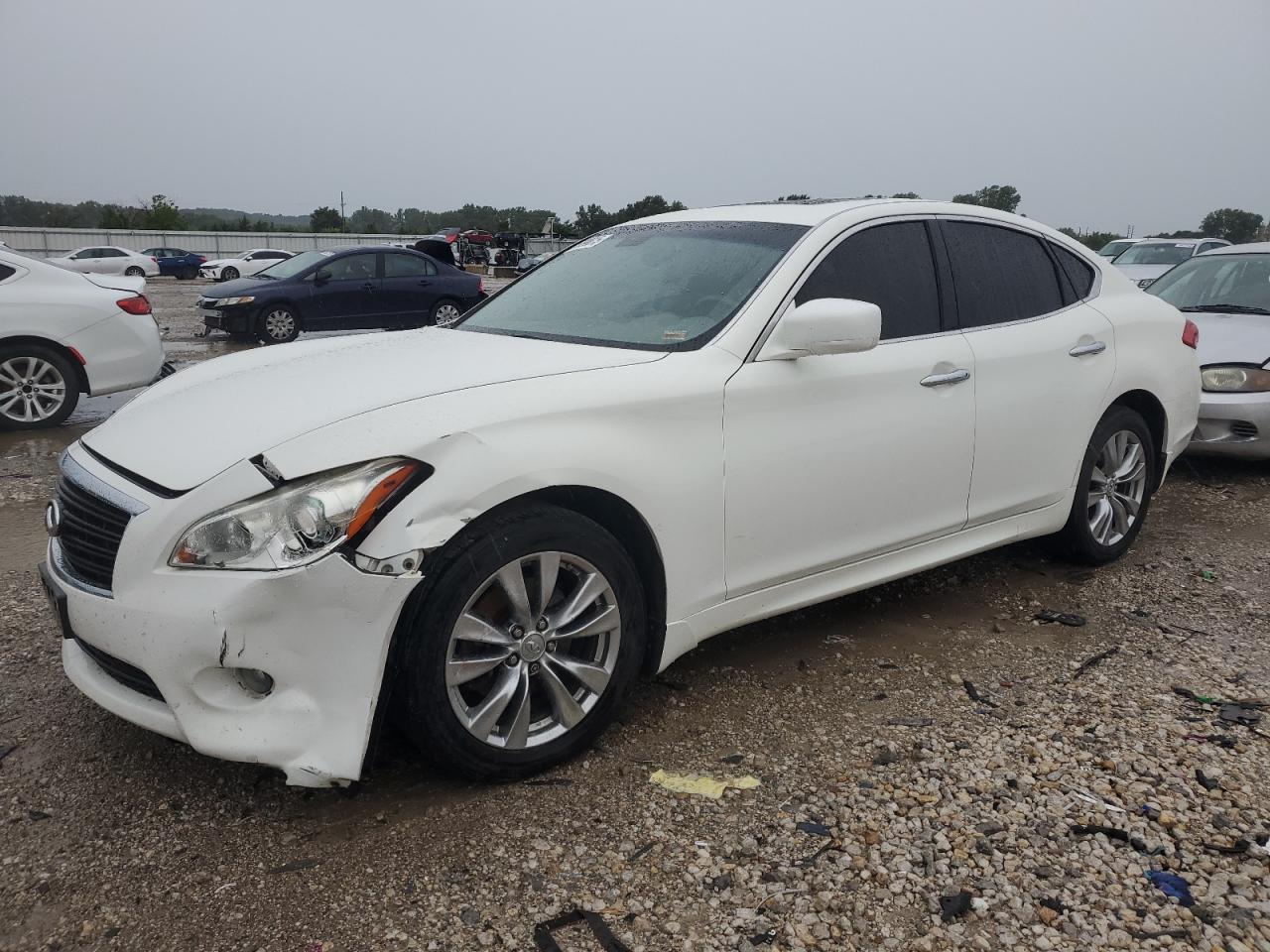 INFINITI M56 X