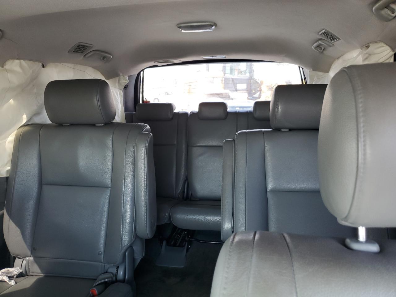 TOYOTA SEQUOIA LIMITED