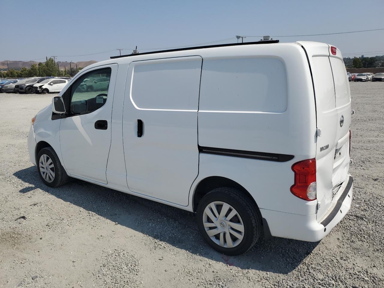 NISSAN NV200 2.5S