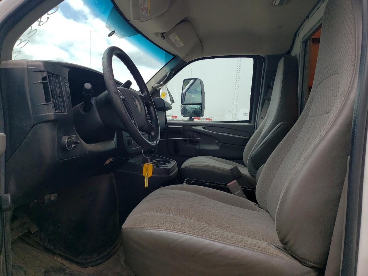 GMC SAVANA CUTAWAY G3500