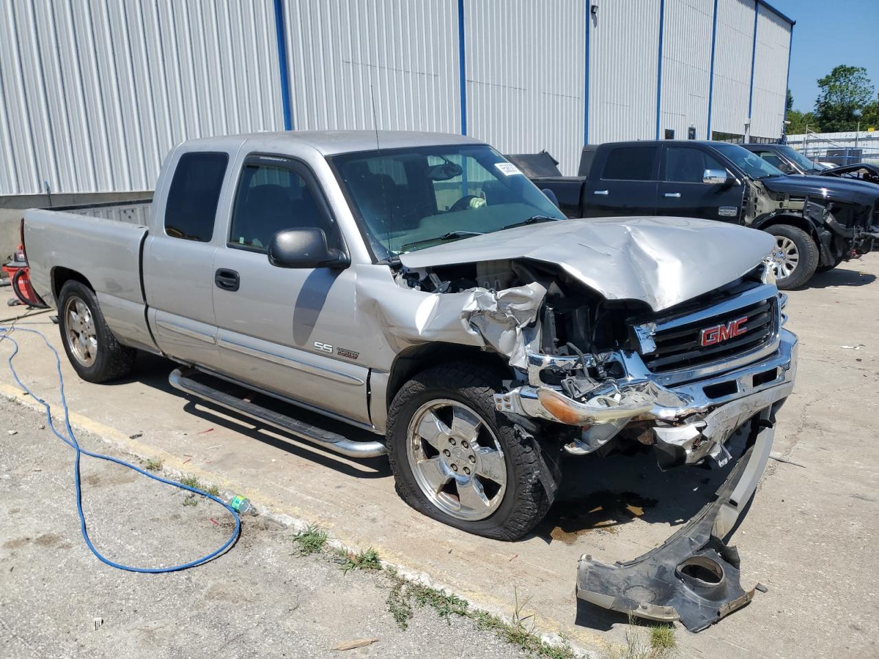 Lot #3221635318 2005 GMC NEW SIERRA