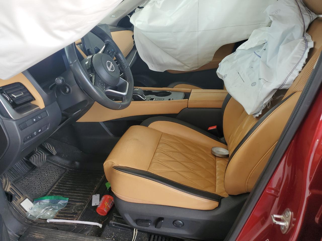 NISSAN ROGUE PLATINUM