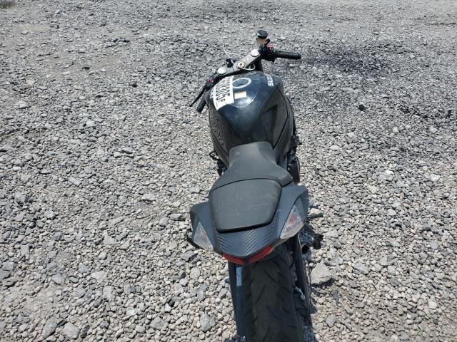 2024 SUZUKI GSX-R600 JS1GN7FA9R7100640