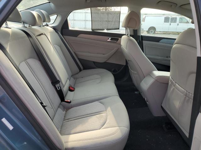 2016 HYUNDAI SONATA HYB KMHE24L19GA035681