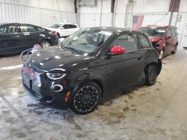 FIAT 500 E RED