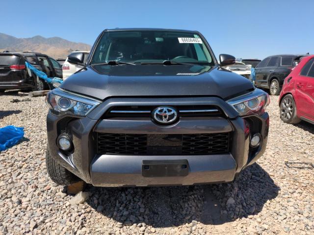 2020 TOYOTA 4RUNNER SR JTEBU5JR8L5777178