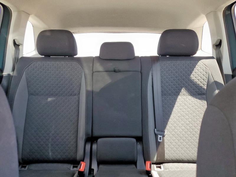 2019 VOLKSWAGEN TIGUAN S 3VV0B7AX6KM117887