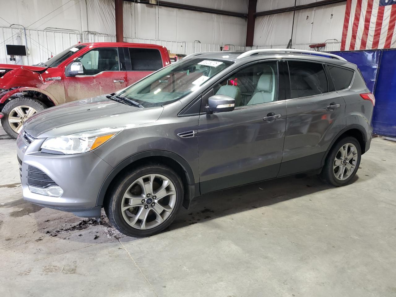 FORD ESCAPE TITANIUM