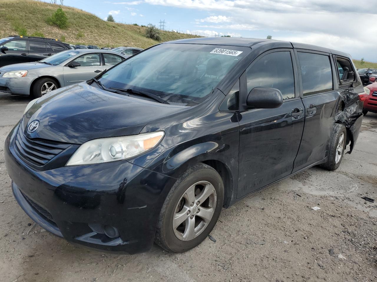 TOYOTA SIENNA