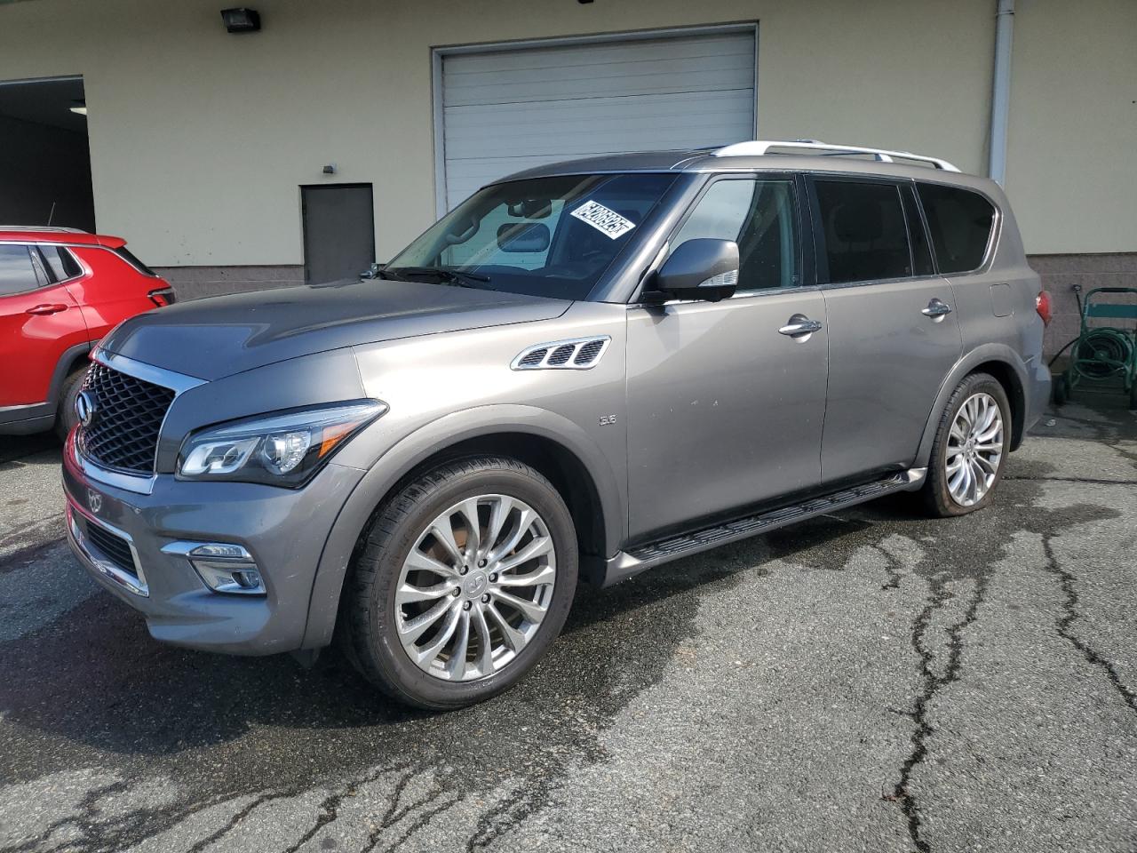 INFINITI QX80