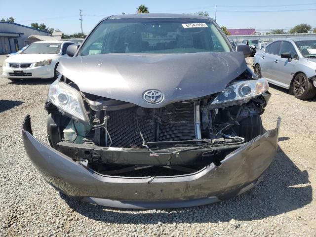 2015 TOYOTA SIENNA XLE 5TDYK3DC3FS630720