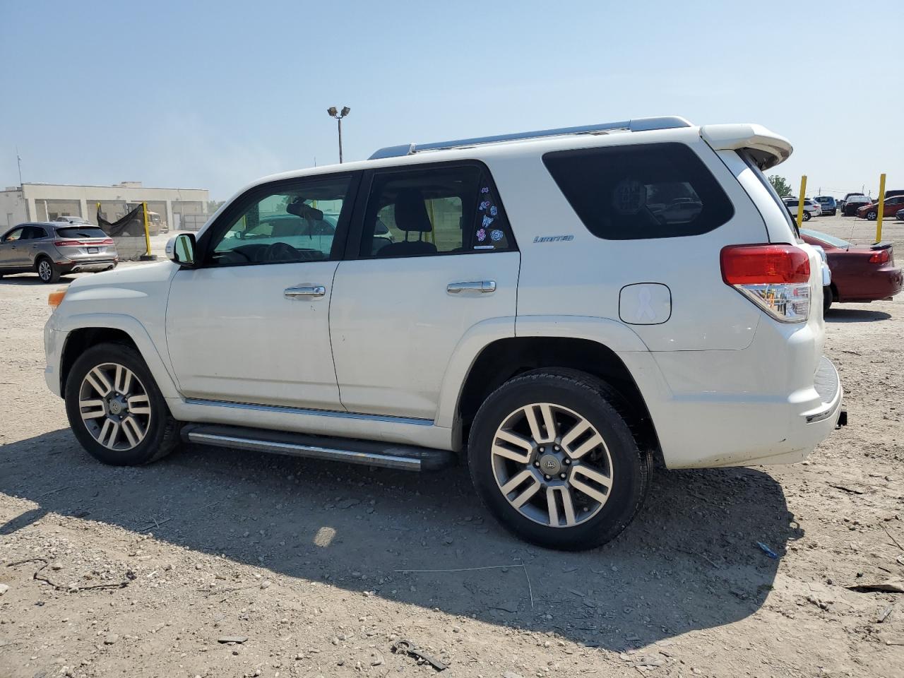 TOYOTA 4RUNNER SR5