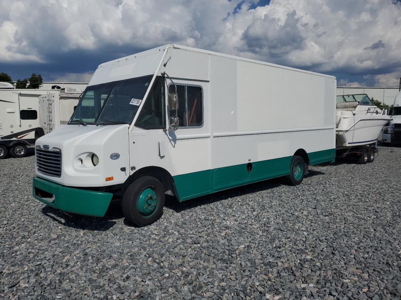 Lot #3286746309 2012 FREIGHTLINER CHASSIS M