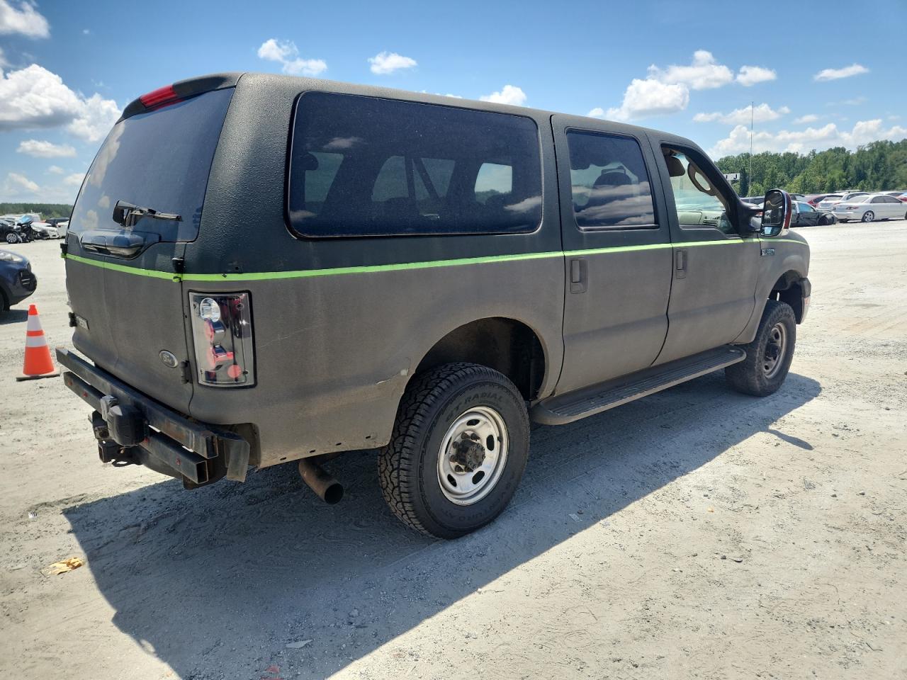 Lot #3208102281 2005 FORD EXCURSION
