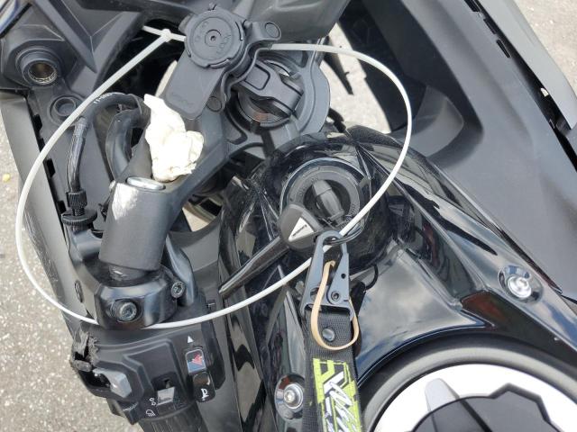 2024 KAWASAKI EX650 R ML5EXER11RDAD5655