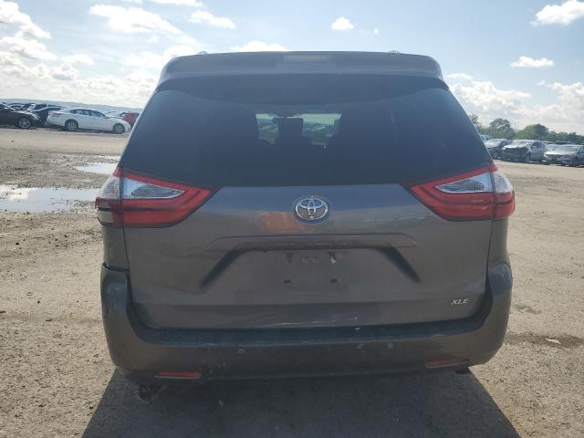 2017 TOYOTA SIENNA XLE 5TDYZ3DC3HS890839