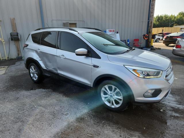 2017 FORD ESCAPE SE - 1FMCU0GD2HUA57861