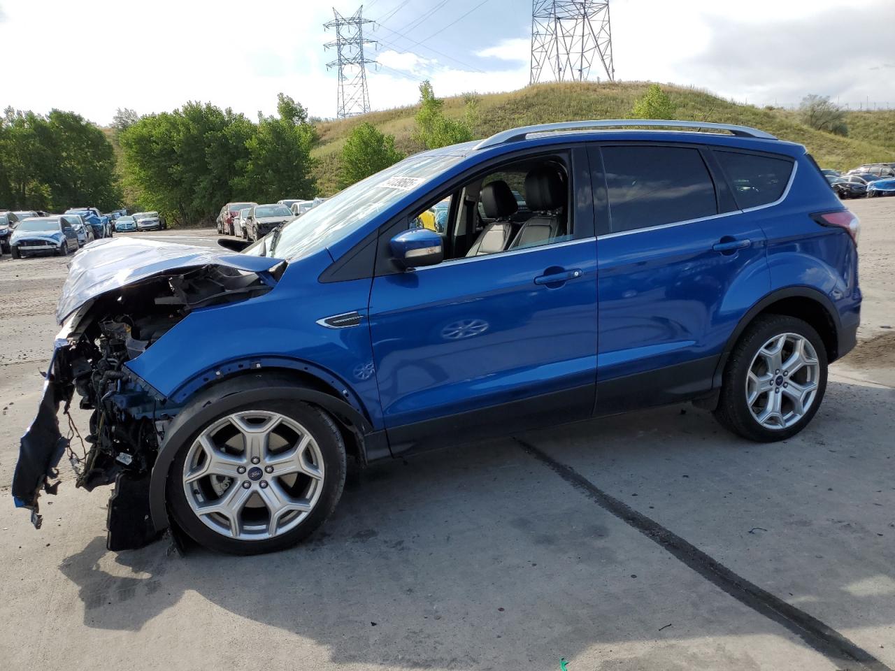 FORD ESCAPE TITANIUM
