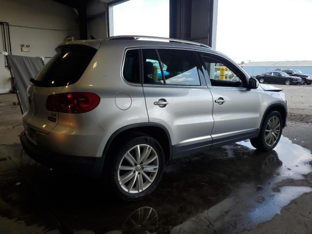 2016 VOLKSWAGEN TIGUAN S - WVGAV7AX2GW563368