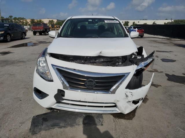 2018 NISSAN VERSA S 3N1CN7AP8JL809837
