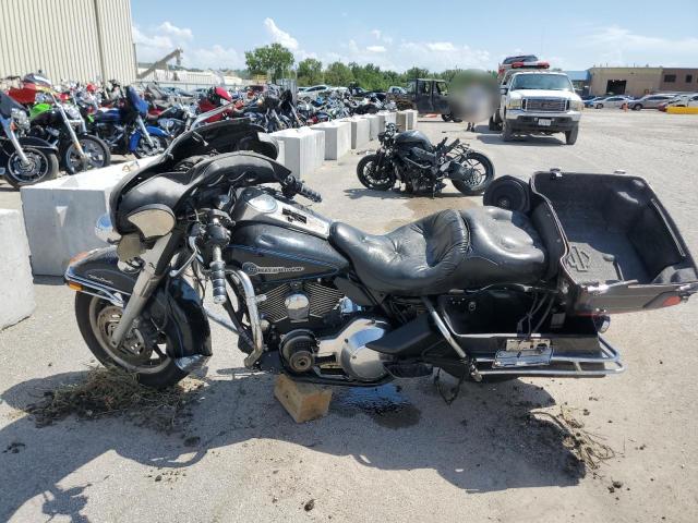 2006 HARLEY-DAVIDSON FLHTCUI SH - 1HD1FLW106Y677031