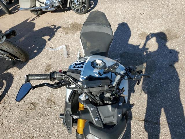 2015 YAMAHA FZ09 JYARN33E3FA006665