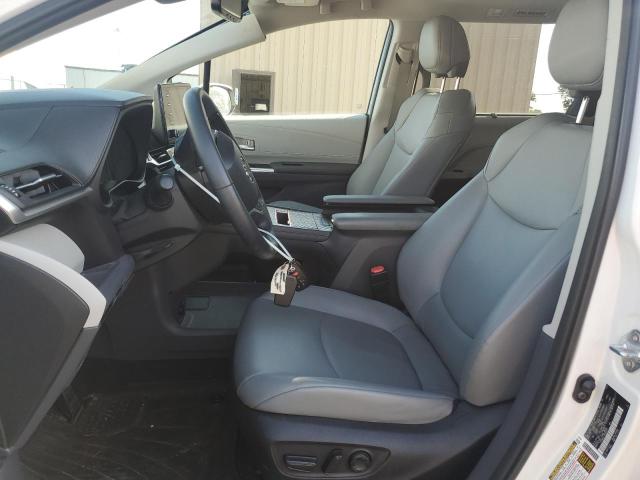 2022 TOYOTA SIENNA XLE 5TDYRKEC1NS085975