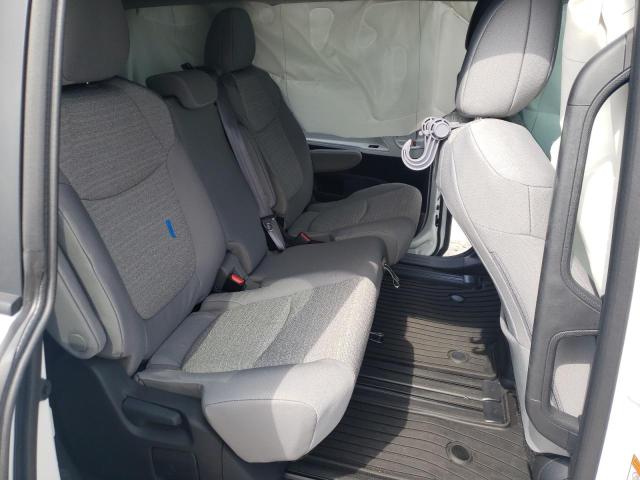 2025 TOYOTA SIENNA LE 5TDKRKEC6SS250193