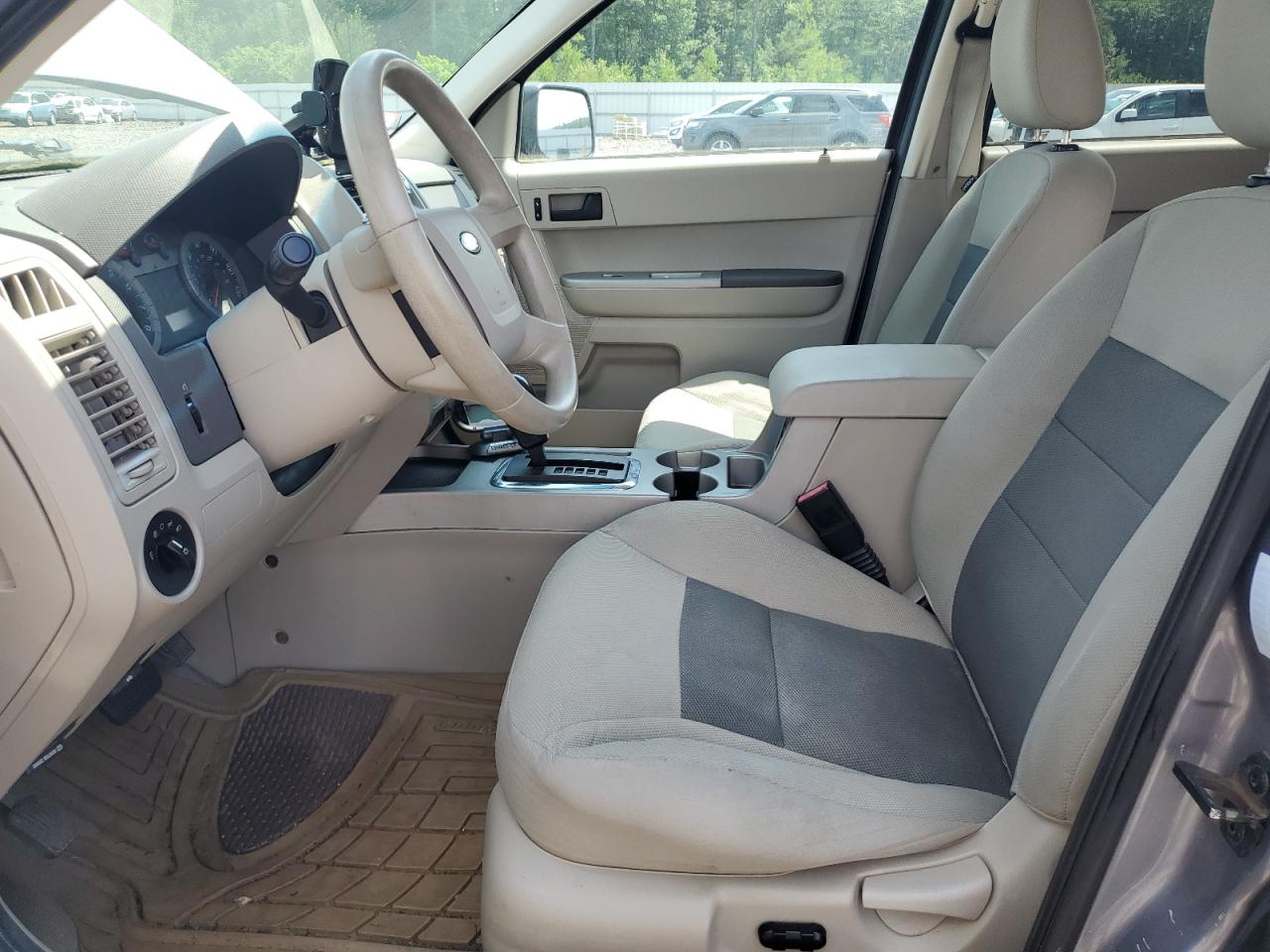 Lot #3310451315 2008 FORD ESCAPE