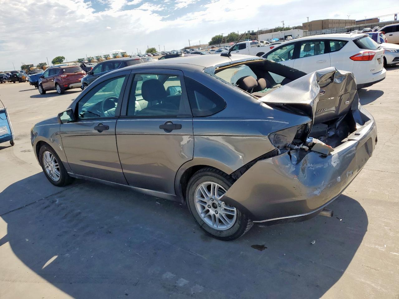 Lot #3232300881 2009 FORD FOCUS SE