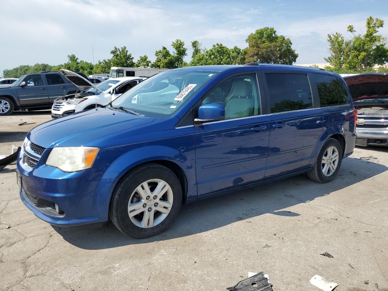 DODGE GRAND CARAVAN CREW